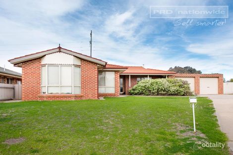 Property photo of 14 Kaldari Crescent Glenfield Park NSW 2650