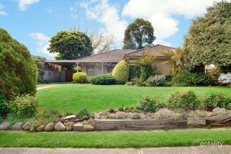 6 Melton Gr, Croydon, VIC 3136