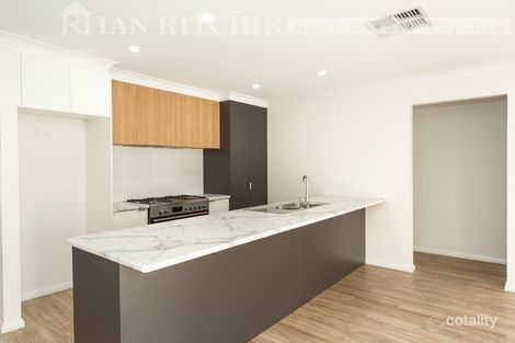 15a Ava Ave, Thurgoona, NSW 2640