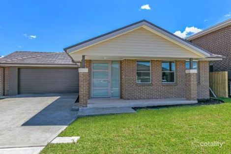 105 Kingsbury Rd, Edmondson Park, NSW 2174