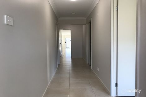 Property photo of 21 Jasper Avenue Hamlyn Terrace NSW 2259
