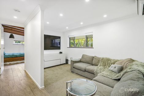 Property photo of 2 Brockworth Street Wynnum West QLD 4178