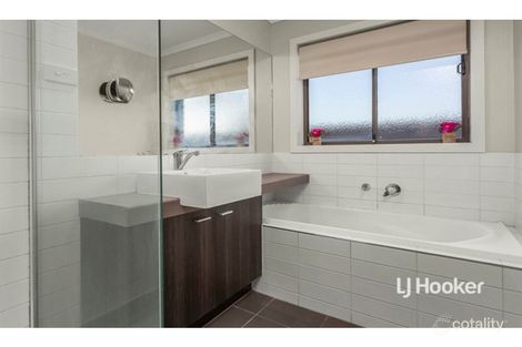 Property photo of 15/3 Campaspe Way Point Cook VIC 3030