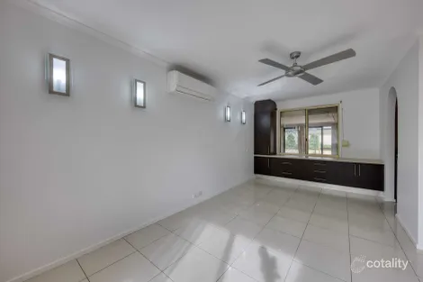 Property photo of 20 Horsens Way Parafield Gardens SA 5107
