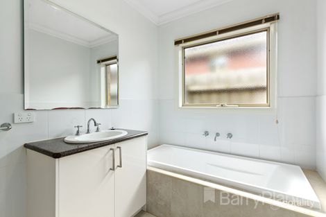 Property photo of 2/62 Plymouth Road Croydon VIC 3136