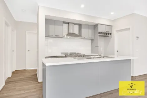 Property photo of 14 Codrington Street Melton South VIC 3338