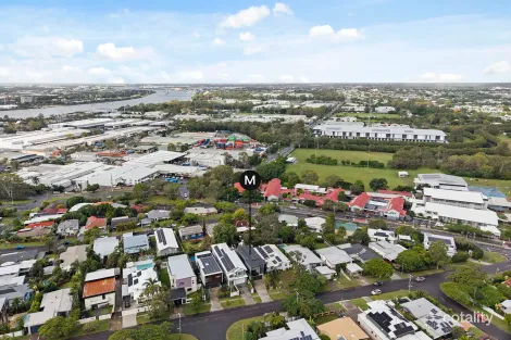 Property photo of 17 Walkers Drive Balmoral QLD 4171