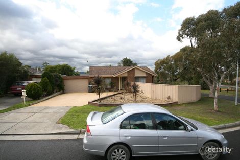 4 Georgian Gdns, Wantirna, VIC 3152