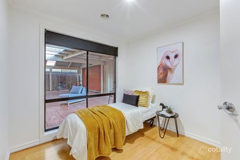 Property photo of 6 Sylvia Close Hillside VIC 3037