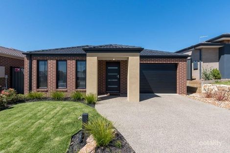 6 Constance Way, Pakenham, VIC 3810
