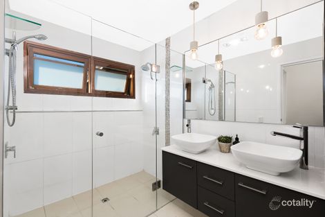 Property photo of 9 Dibbil Street Chermside West QLD 4032