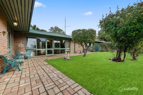 5 Shute Ave, Berwick, VIC 3806