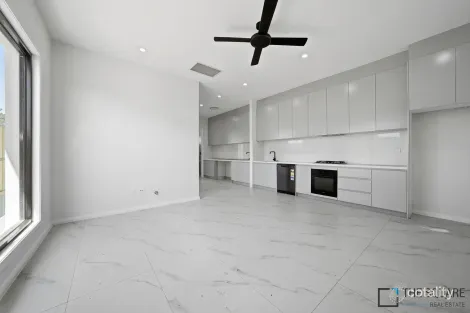 Property photo of 48 Aplite Circuit Gables NSW 2765
