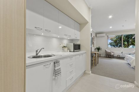 Property photo of 17/6 Melville Park Drive Berwick VIC 3806