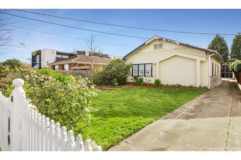 Property photo of 10 Liscard Street Elsternwick VIC 3185