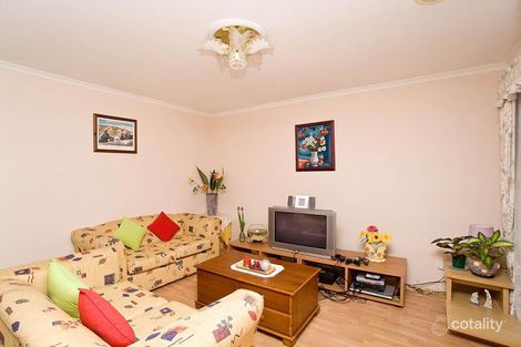 Property photo of 15 Delbridge Drive Sydenham VIC 3037