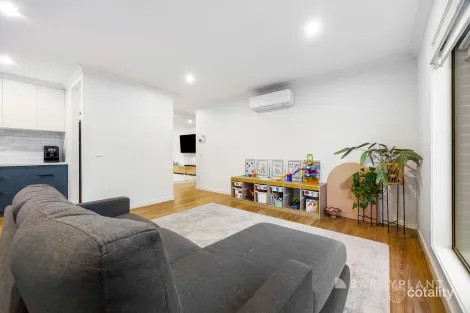 Property photo of 5 Whatman Street Lucas VIC 3350