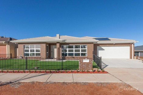 Property photo of 25 Ormiston Circuit Harrison ACT 2914