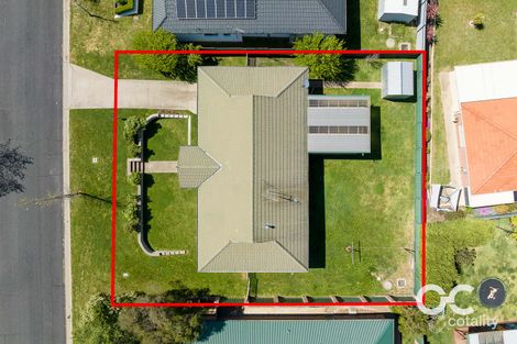 Property photo of 5 Coombes Place Orange NSW 2800