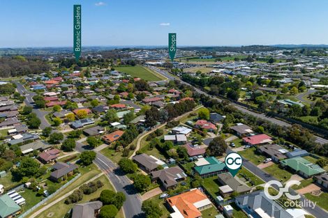 Property photo of 5 Coombes Place Orange NSW 2800