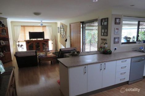 Property photo of 18 Dromana Crescent Helensvale QLD 4212