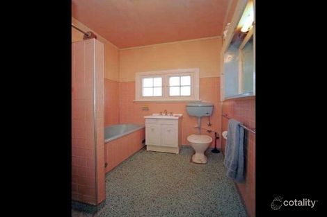 Property photo of 11 Maxwell Road Manningham SA 5086