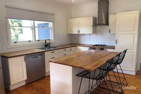 Property photo of 8 Shannon Avenue Hamlyn Heights VIC 3215