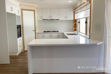 Property photo of 81 Rowes Road Werribee VIC 3030