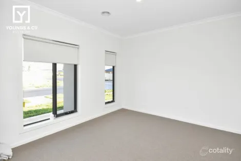 Property photo of 8 Weyba Avenue Kialla VIC 3631