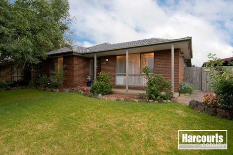 8 Edenbridge Ct, Carrum Downs, VIC 3201