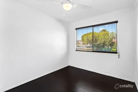 Property photo of 1 Badge Street Jamboree Heights QLD 4074
