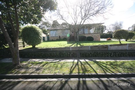 Property photo of 1 Helen Avenue Croydon South VIC 3136