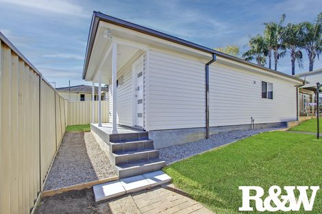 9a Nella Dan Ave, Tregear, NSW 2770