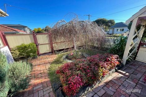 Property photo of 5 Edith Street Oak Park VIC 3046