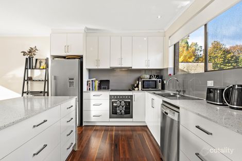 Property photo of 32 Gatton Street Farrer ACT 2607