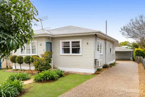 6 Newmarket St, Newtown, QLD 4350