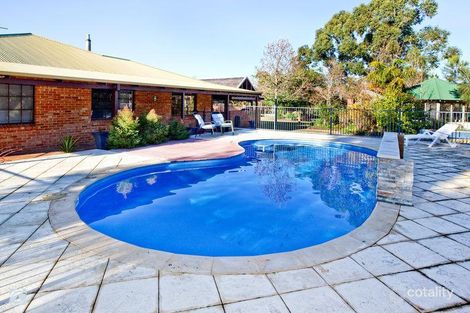 Property photo of 291 Foxton Drive Oakford WA 6121