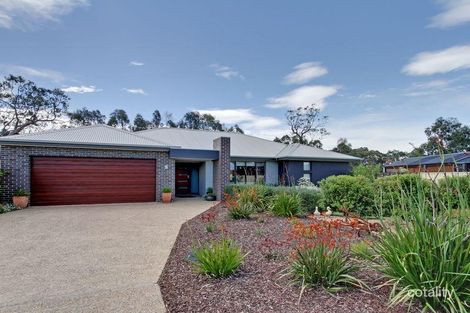 8 Ducret Ct, Stratford, VIC 3862