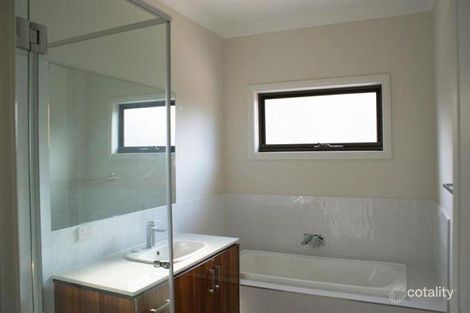 Property photo of 1/97 Bogong Avenue Glen Waverley VIC 3150