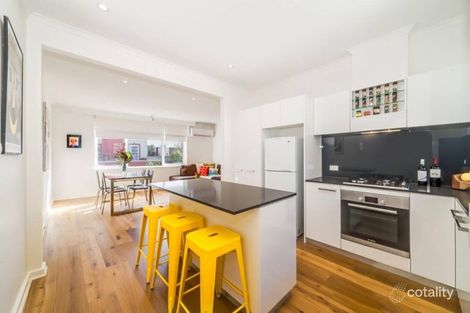 Property photo of 17/2A Robe Street St Kilda VIC 3182