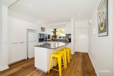 Property photo of 17/2A Robe Street St Kilda VIC 3182