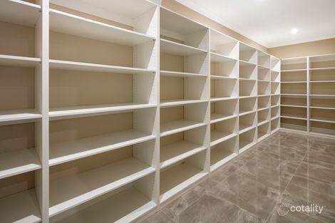 Property photo of 8 Fran Court Glen Waverley VIC 3150