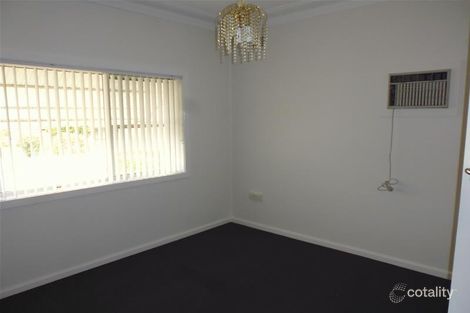 Property photo of 8 Vista Parade Kotara NSW 2289