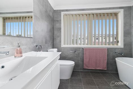 Property photo of 35 Currey Place Fairfield West NSW 2165