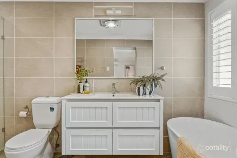 Property photo of 45 Leon Street Thorneside QLD 4158