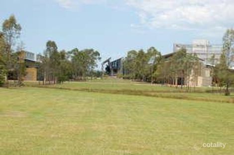 Property photo of 11 Franklin Place Sippy Downs QLD 4556