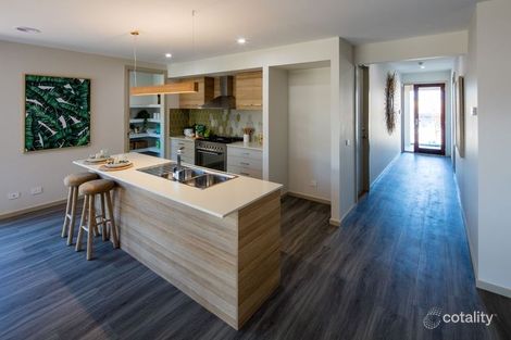 107 Melaan Way, Clyde North, VIC 3978