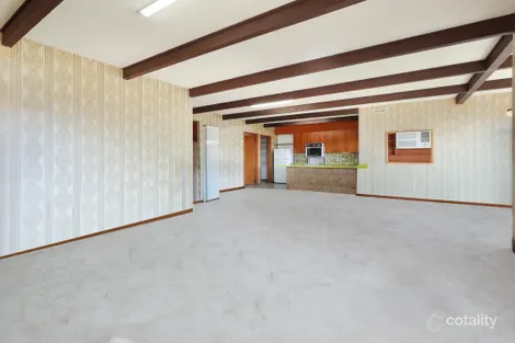 Property photo of 24 George Avenue Warrnambool VIC 3280