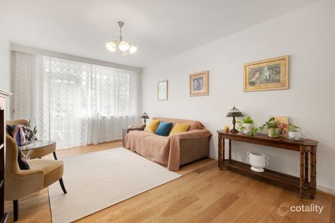 2/16 Chapel St, St Kilda, VIC 3182