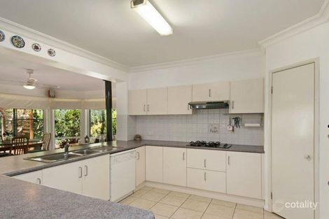 Property photo of 421 Avoca Drive Green Point NSW 2251